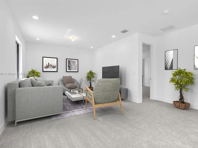 10475 SW 57th Ct, Cooper City FL 33328