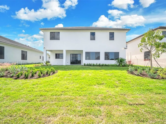 10475 SW 57th Ct, Cooper City FL 33328