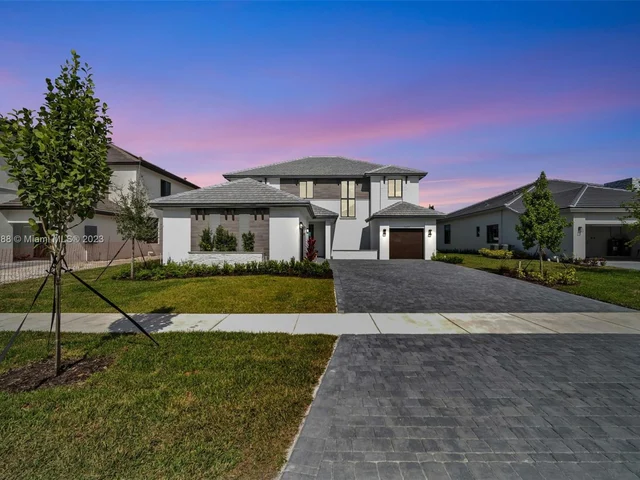 10475 SW 57th Ct, Cooper City FL 33328