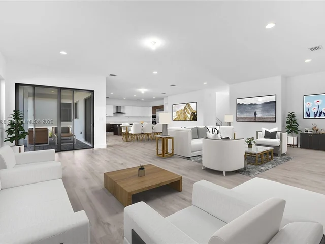 10475 SW 57th Ct, Cooper City FL 33328