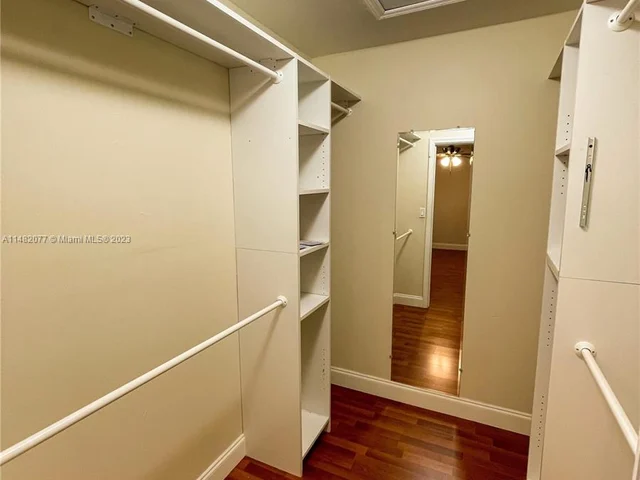 7175 Nova Dr # 507, Davie FL 33317