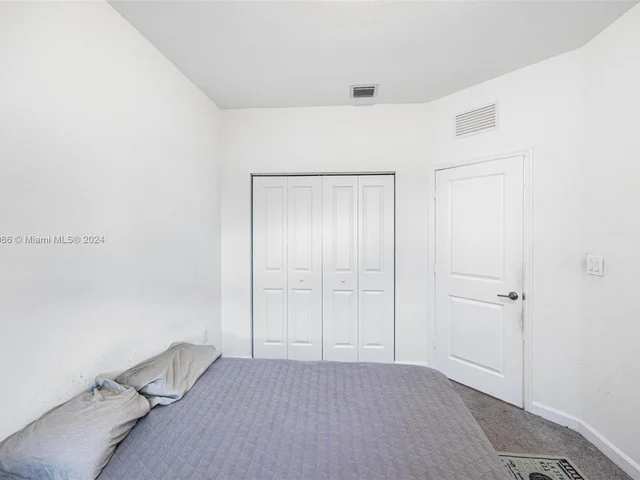 2681 SE 12th St, Homestead FL 33035