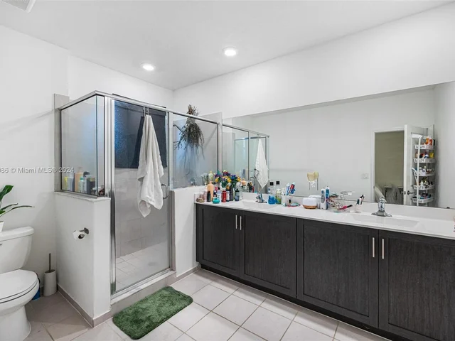 2681 SE 12th St, Homestead FL 33035