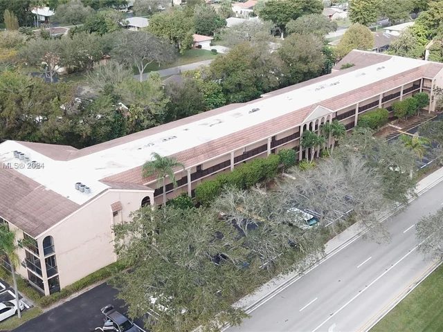 2700 Coral Springs Dr # 314, Coral Springs FL 33065