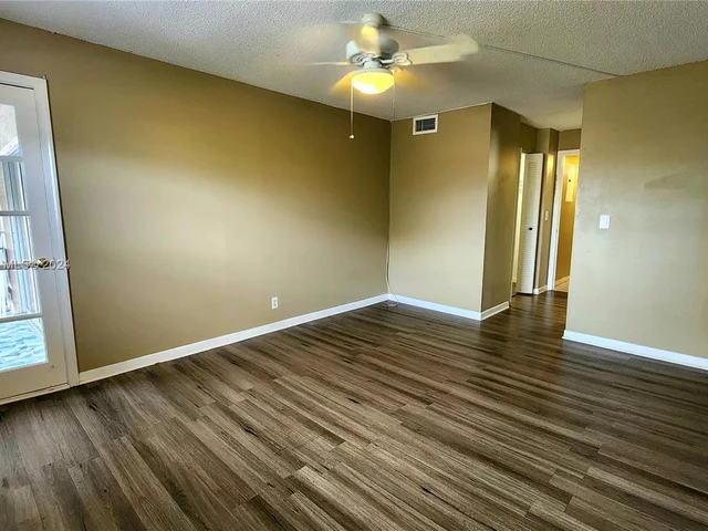 2700 Coral Springs Dr # 314, Coral Springs FL 33065