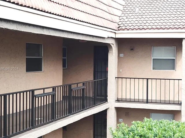 2700 Coral Springs Dr # 314, Coral Springs FL 33065