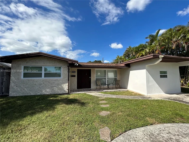 1906 N 44th Ave # 1906, Hollywood FL 33021