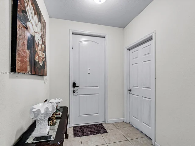 15405 SW 173rd St, Miami FL 33187