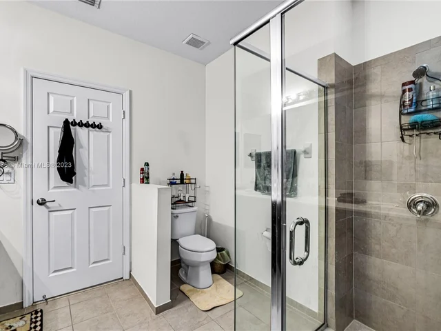 15405 SW 173rd St, Miami FL 33187