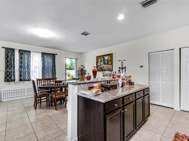 15405 SW 173rd St, Miami FL 33187