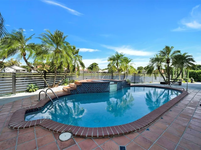 4581 SW 149th Ct, Miami FL 33185