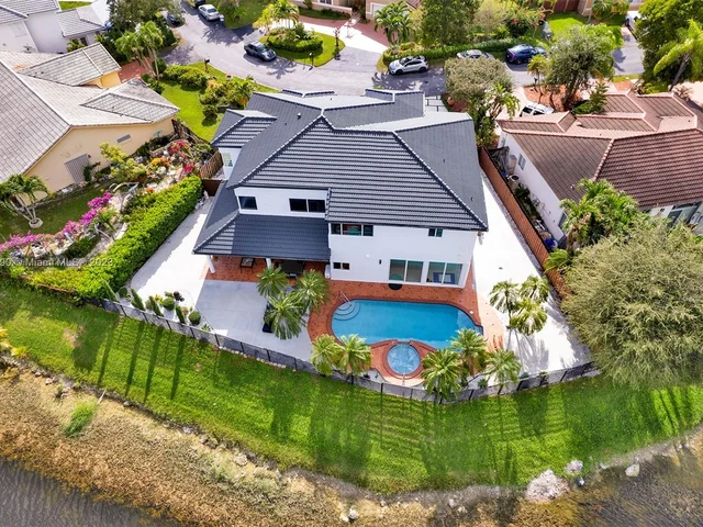 4581 SW 149th Ct, Miami FL 33185