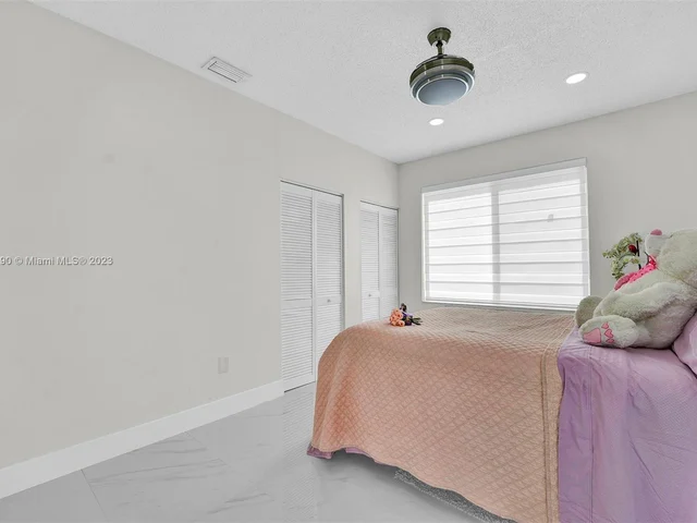 4581 SW 149th Ct, Miami FL 33185