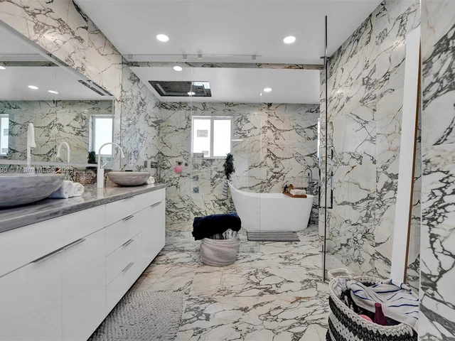 4581 SW 149th Ct, Miami FL 33185