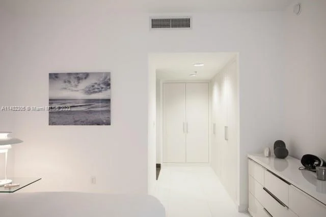 2155 Washington Ct # 110, Miami Beach FL 33139