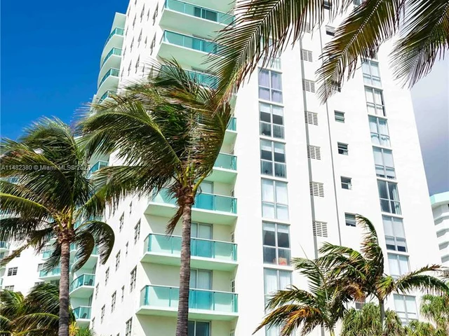 3801 S Ocean Dr # 11M, Hollywood FL 33019