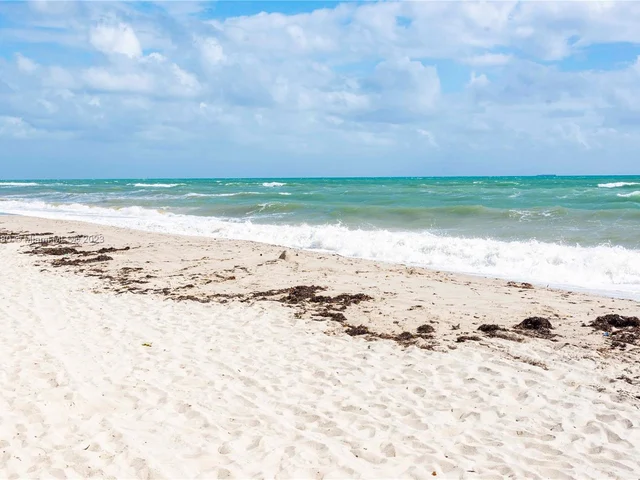 3801 S Ocean Dr # 11M, Hollywood FL 33019