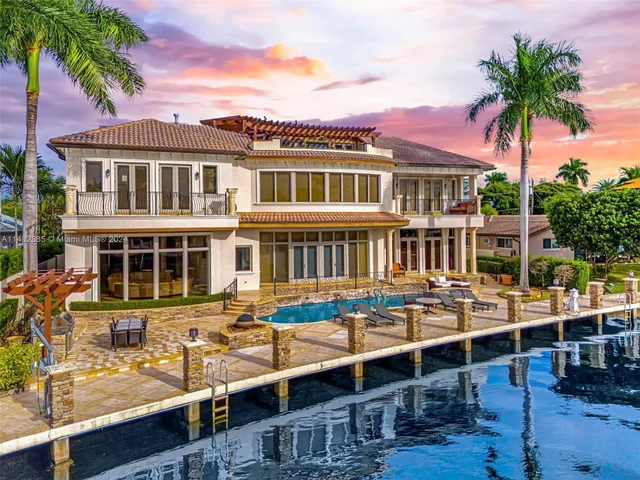 3201 NE 27th Ave, Lighthouse Point FL 33064