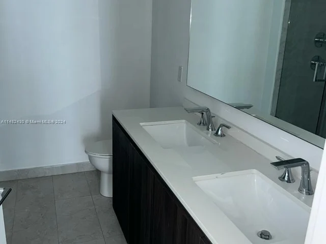 488 NE 18th St # 2911, Miami FL 33132