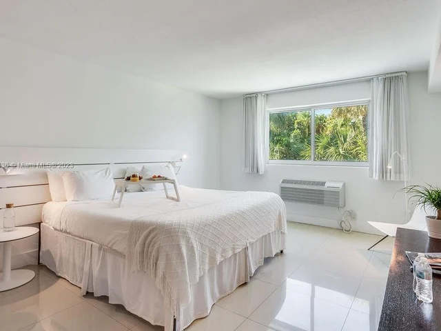 290 Bal Bay Dr # 207, Bal Harbour FL 33154