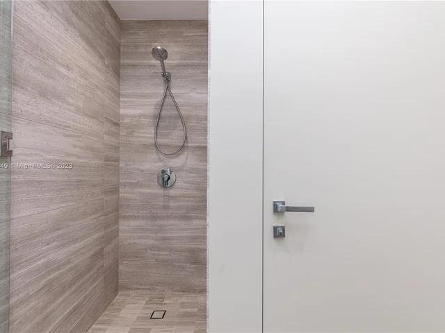 18975 Collins Ave # 1803, Sunny Isles Beach FL 33160