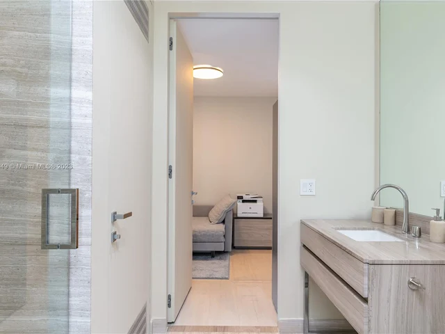 18975 Collins Ave # 1803, Sunny Isles Beach FL 33160