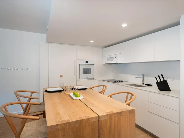 291 Bal Bay Dr # 217, Bal Harbour FL 33154