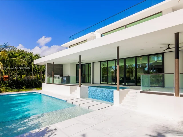 1248 NE 89th St, Miami FL 33138