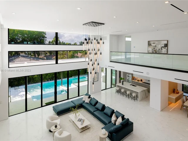 1248 NE 89th St, Miami FL 33138