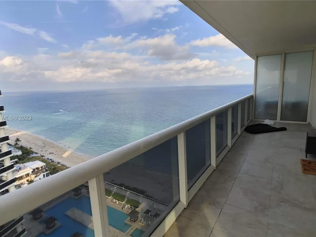 1830 S Ocean Dr # 2708, Hallandale Beach FL 33009