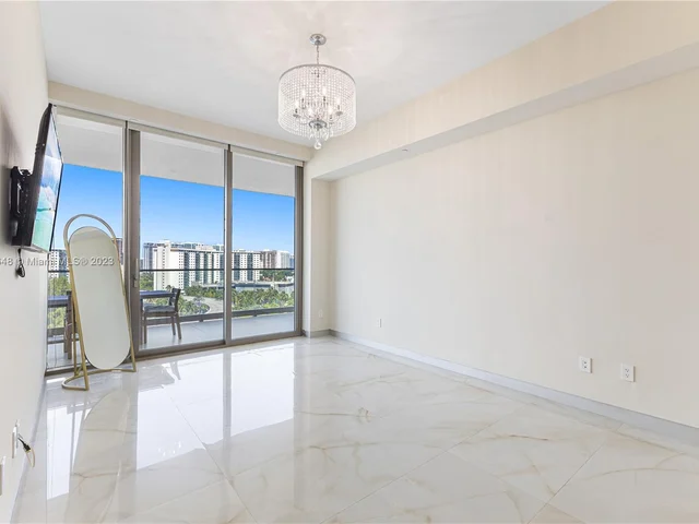18975 Collins Ave # 802, Sunny Isles Beach FL 33160
