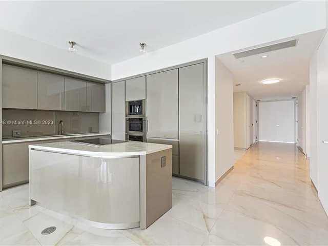 18975 Collins Ave # 802, Sunny Isles Beach FL 33160