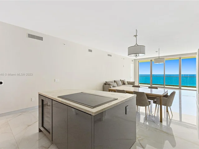 18975 Collins Ave # 802, Sunny Isles Beach FL 33160