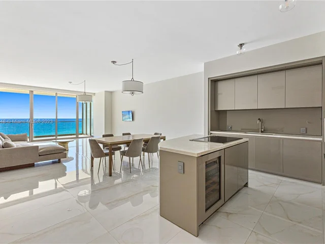 18975 Collins Ave # 802, Sunny Isles Beach FL 33160