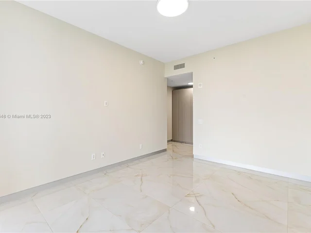 18975 Collins Ave # 802, Sunny Isles Beach FL 33160