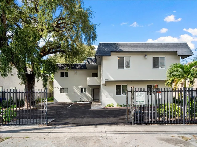 7722 NE 3rd Ct # 4, Miami FL 33138