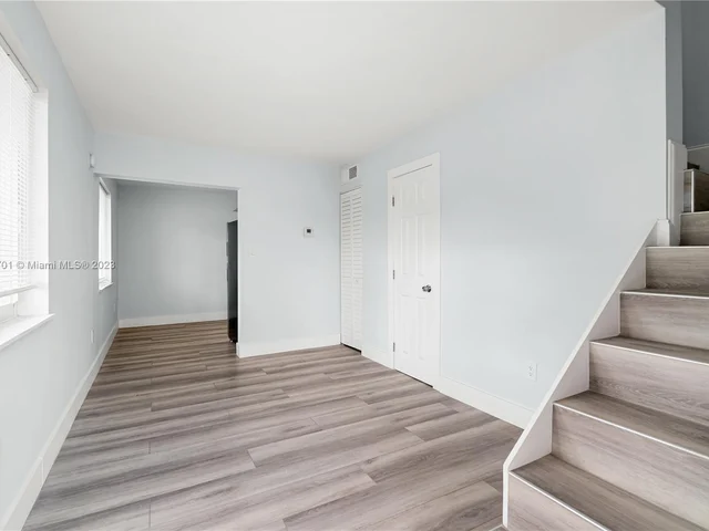 7722 NE 3rd Ct # 4, Miami FL 33138