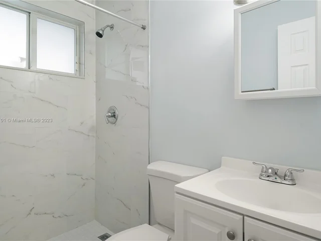 7722 NE 3rd Ct # 4, Miami FL 33138