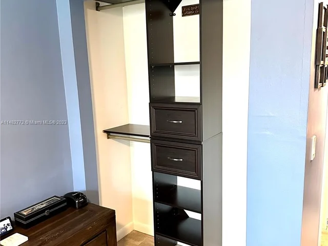 9441 Live Oak Pl # 103, Davie FL 33324