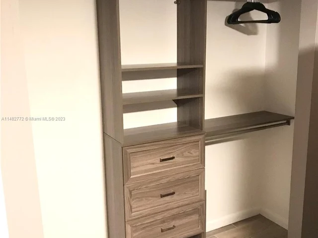 9441 Live Oak Pl # 103, Davie FL 33324