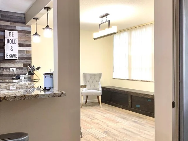 9441 Live Oak Pl # 103, Davie FL 33324