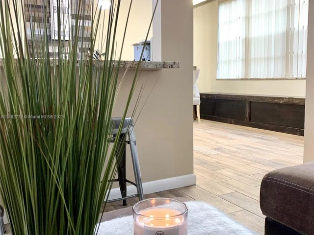 9441 Live Oak Pl # 103, Davie FL 33324