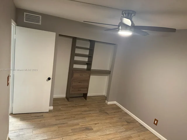 9441 Live Oak Pl # 103, Davie FL 33324