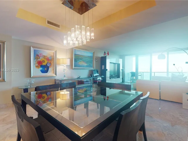 1331 Brickell Bay Dr # 2105, Miami FL 33131