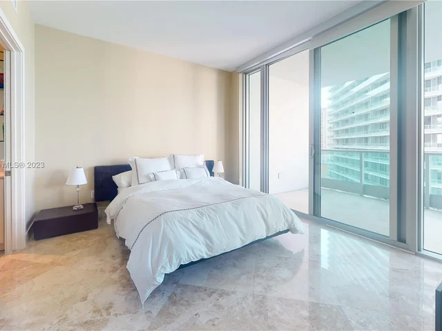 1331 Brickell Bay Dr # 2105, Miami FL 33131