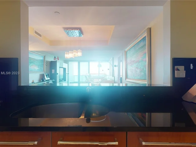 1331 Brickell Bay Dr # 2105, Miami FL 33131