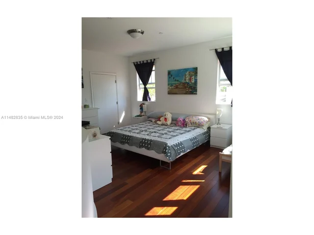 929 Meridian Ave # 5, Miami Beach FL 33139