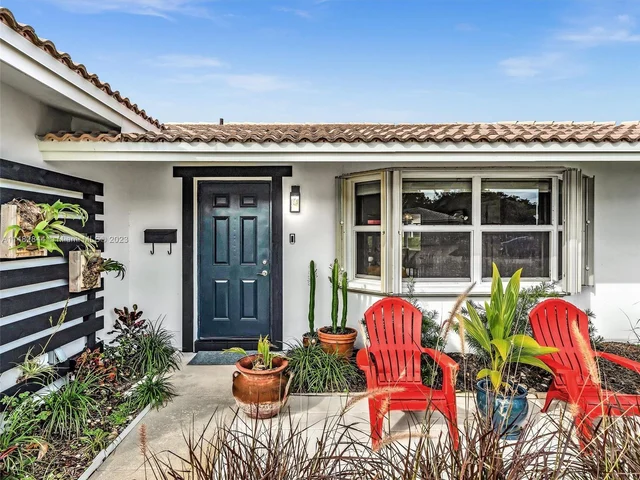 4000 NW 103rd Dr, Coral Springs FL 33065