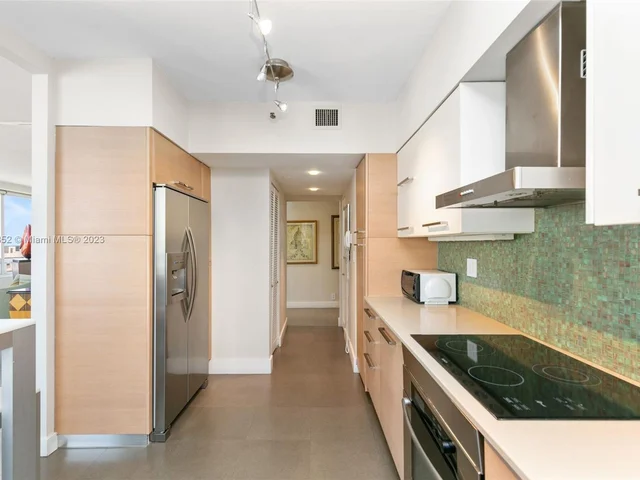 1541 Brickell Ave # C1805, Miami FL 33129