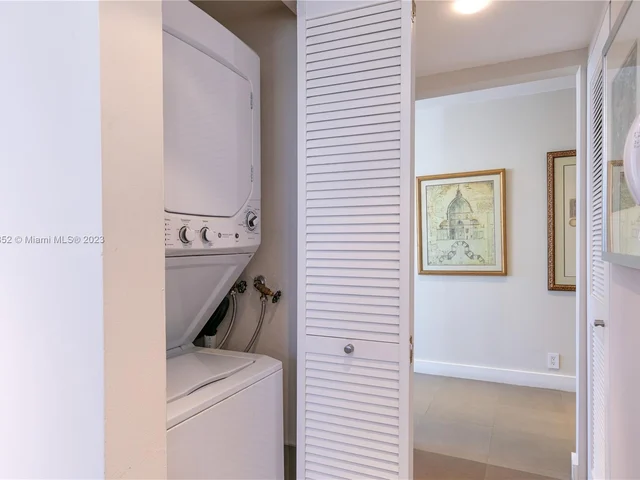 1541 Brickell Ave # C1805, Miami FL 33129